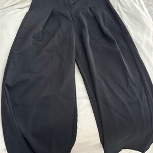 K.W Xinxi Clothing Black Wide-Leg Women's Pants NWT